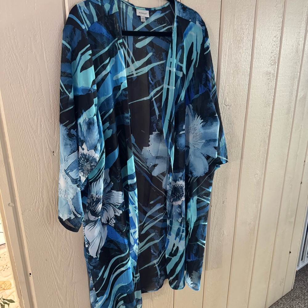 Avenue Teal and Black Patterned Kimono  Avenue 26/28